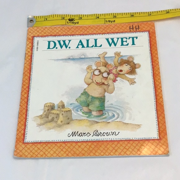 COPY - 🍀2 for $10 Sale☘️D.W. All Wet , 1988 vintage , Marc Brown (Arthur) - Picture 1 of 9